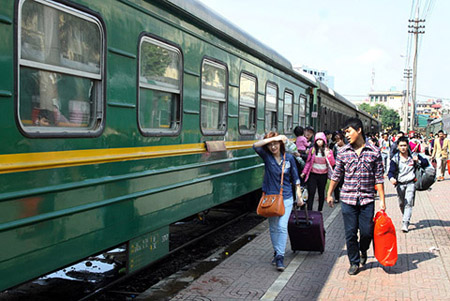 Từ 1/12, Tổng công ty Đường sắt Việt Nam sẽ giảm giá vé các chuyến tàu từ Hà Nội - Lào Cai với mức cao nhất 25%.